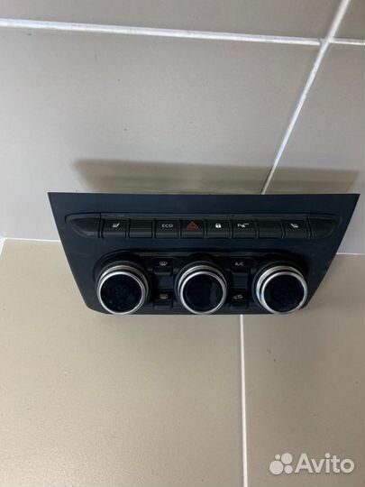 Блок управления климат-контролем передний Renault