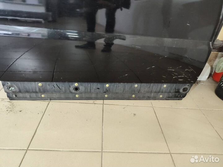 Дверь передняя правая Land Rover Range Rover Sport