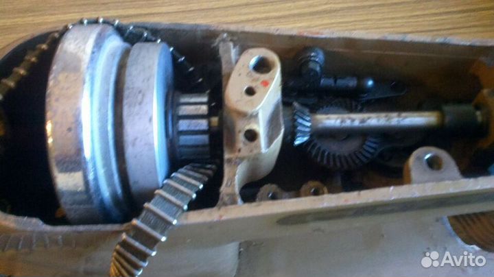 Запчаст к СССР швейная машинка Подольск