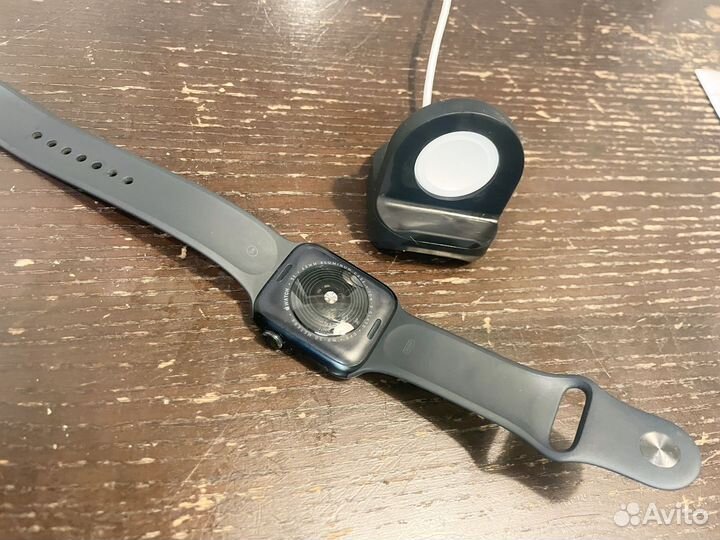 Часы apple watch se 44mm