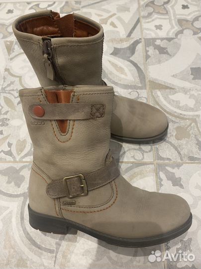 Поодам сапожки ecco