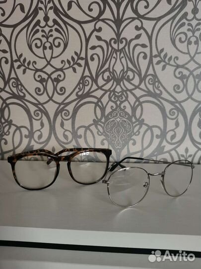 Очки солнечные