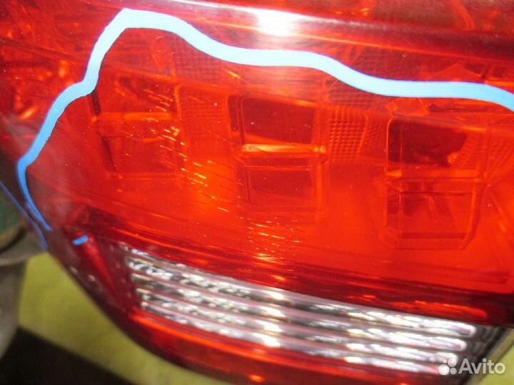 Стоп Mitsubishi Delica d5 CV5W (Левое)