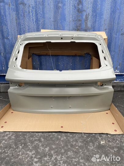 Продам дверь багажника Geely Monjaro