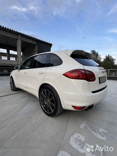 Porsche Cayenne Turbo 4.8 AT, 2010, 207 000 км