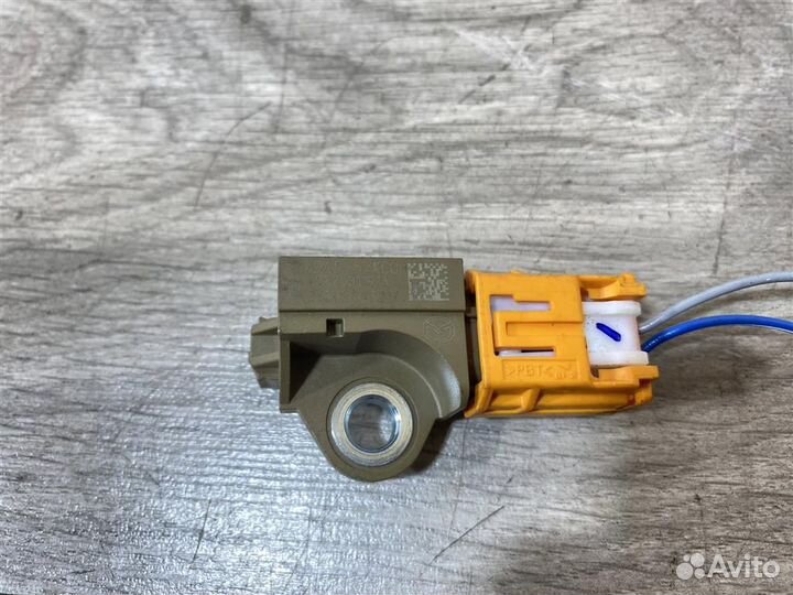 Датчик удара Мазда 6 GJ