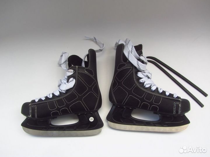 Коньки хоккейные детские 35 размер