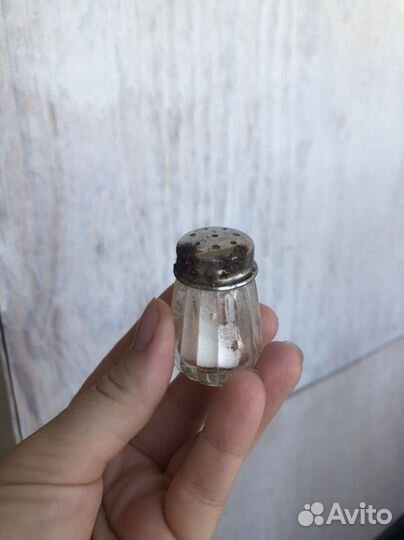 Солонка и перечница