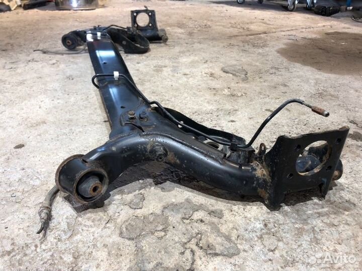 Балка подвески задняя Suzuki Sx4 седан M16A 2008