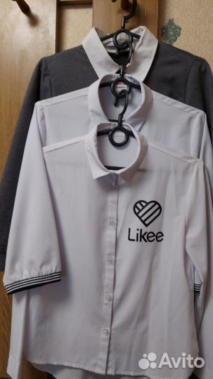 Набор школьных блузок для девочки