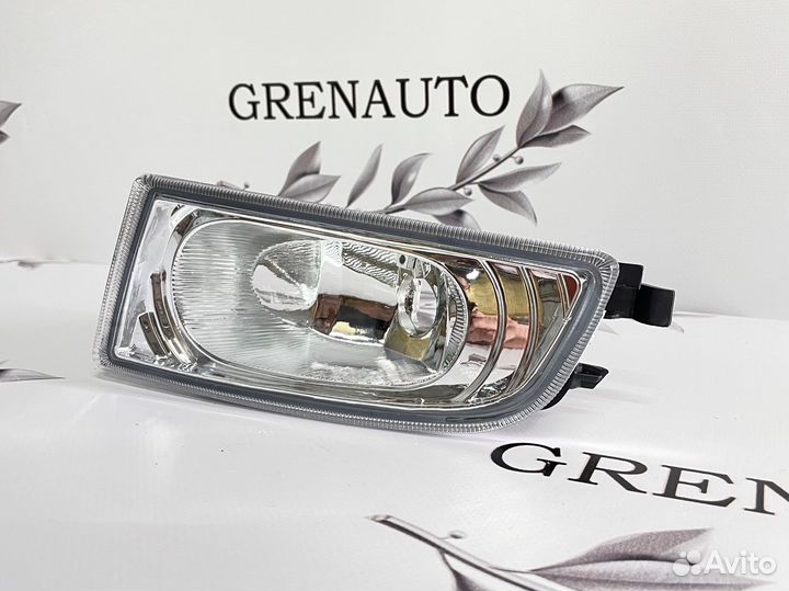 Противотуманная фара левая Honda Civic 8 4D седан