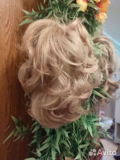 Хвост шиньон на крабе