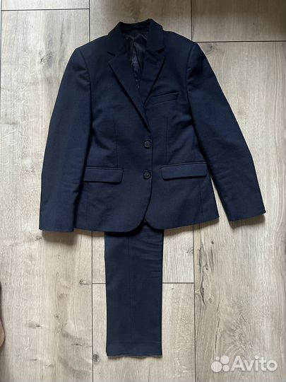 Школьный костюм