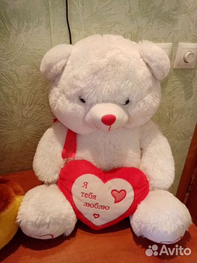 Большие плюшевые медведи