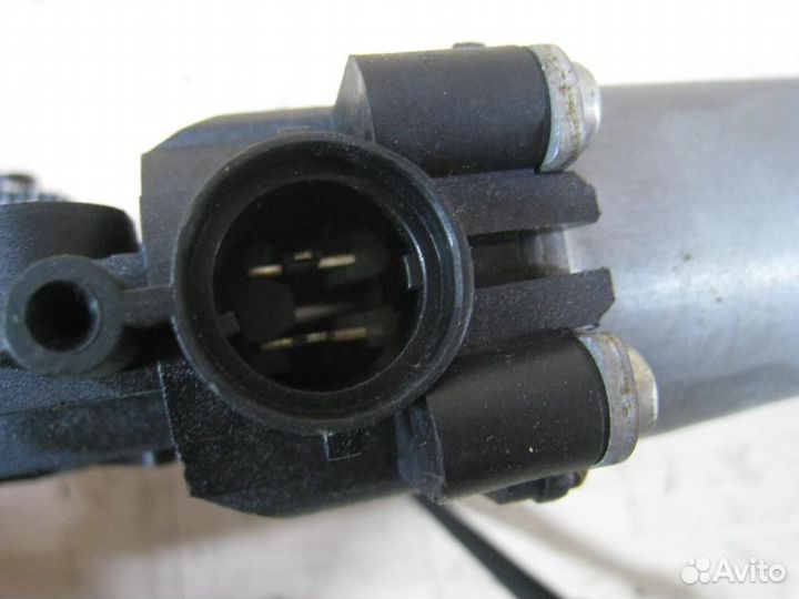 Мотор стеклоподъёмника задний правый Hyundai Sant