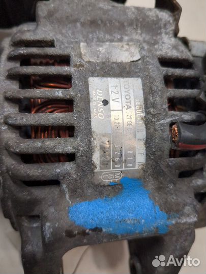 Генератор Toyota Yaris, 2000