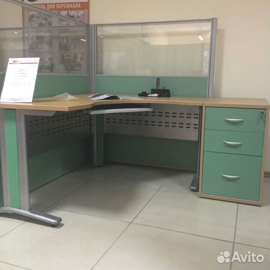 Стол офисный компьютерный тумбочка шкаф