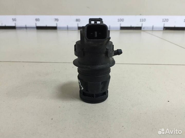 Насос омывателя Toyota Corolla E150 2006-2013