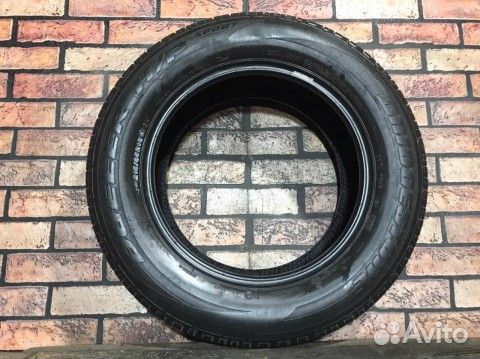 Bridgestone Dueler H/P Sport 215/65 R16