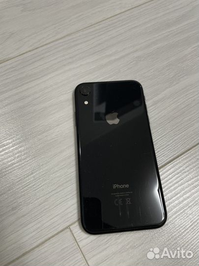 iPhone Xr, 64 ГБ