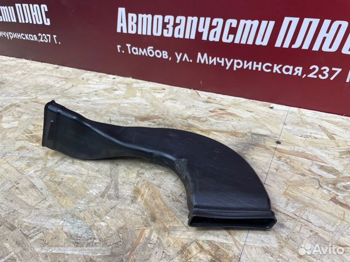 Воздуховод салона правый LADA X-Ray