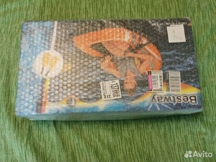 Надувной матрас для плавания