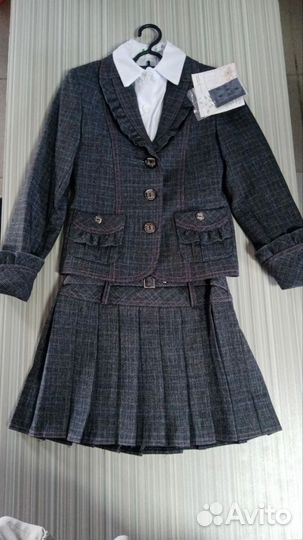 Школьный костюм