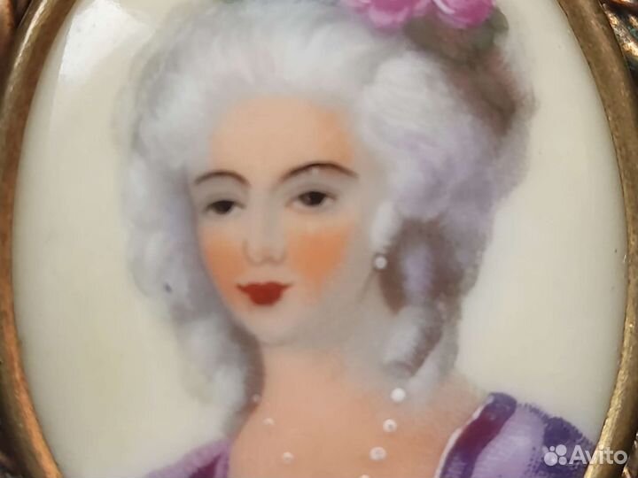 Брошь камея антикварная