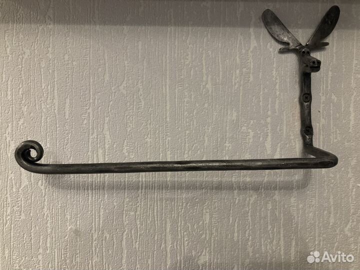 Держатель для бумажных полотенец