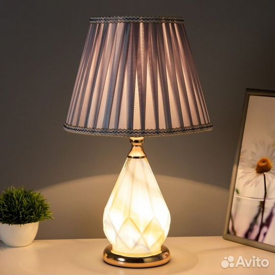 Лампа настольная с подсветкой 'Мирана' 1x60Вт E27