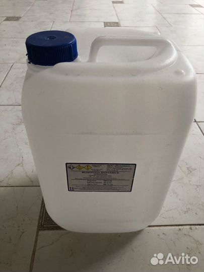 Канистра пластиковая 10 литров бу