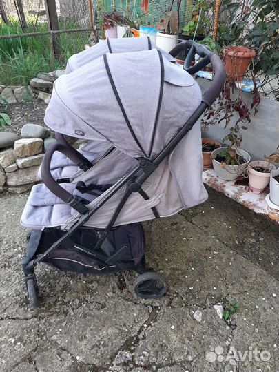 Коляска для двойни бу