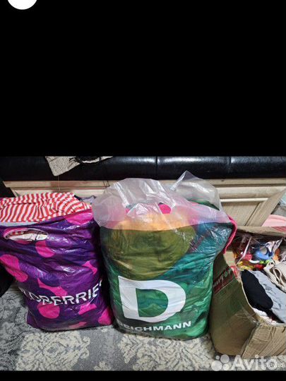 Вещи женские и детские