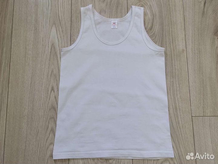 Рубашки школьные размер140, майка140