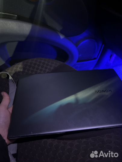 Honor magicbook x15 i5