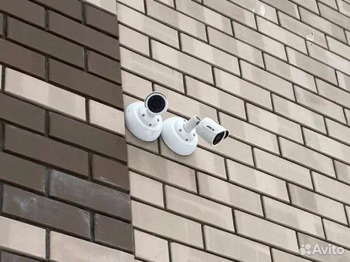 Комплект видеонаблюдения 4 камеры онлайн