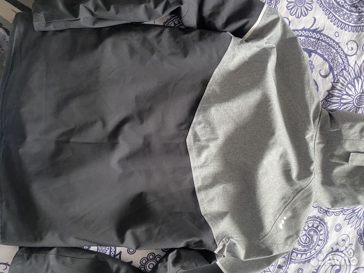 Куртка мужская 46 размер