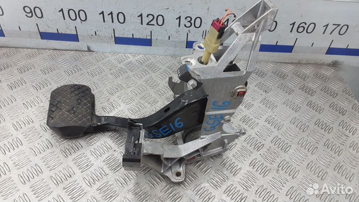 Педаль тормоза Audi A6 4B/C5 1998