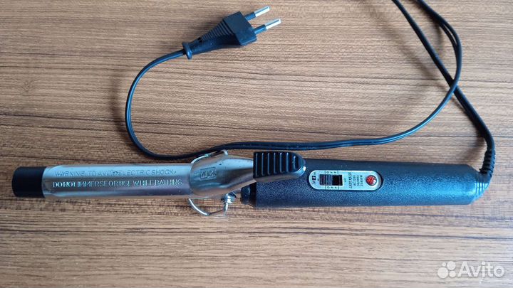 Плойка для завивки волос