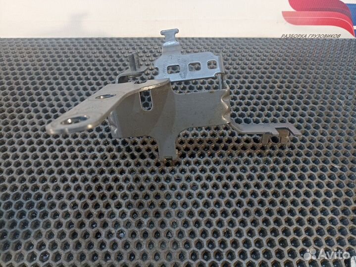 Кронштейн проводки Renault T, Volvo FH