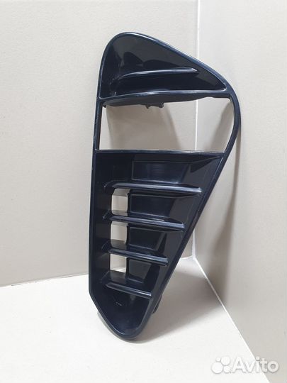 Накладка противотуманной фары Geely Coolray