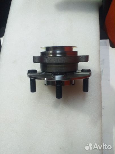 Ступица передняя Nissan X-Trail T31