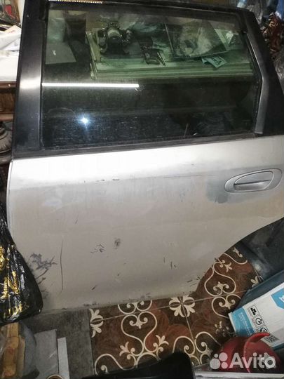 Honda civic eu1 дверь задняя левая