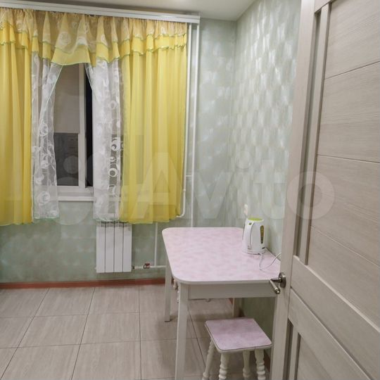 1-к. квартира, 40 м², 2/10 эт.