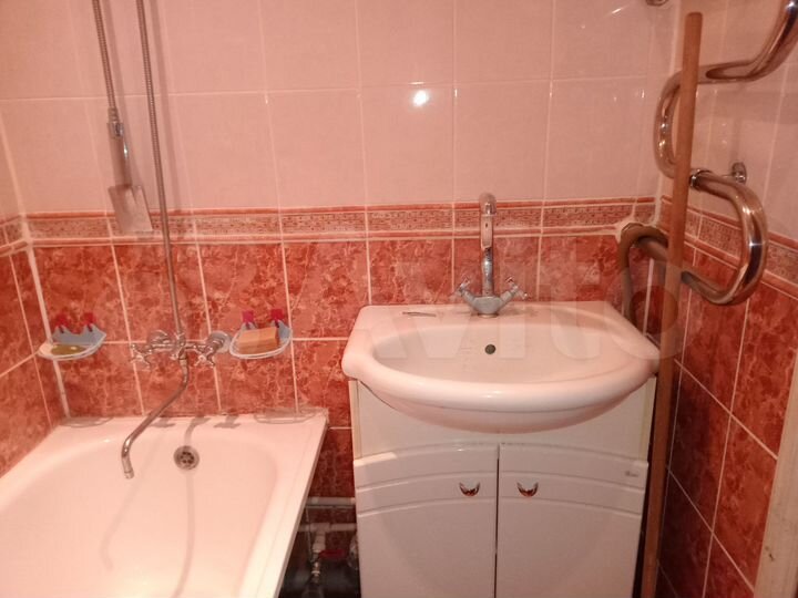 2-к. квартира, 54 м², 8/9 эт.