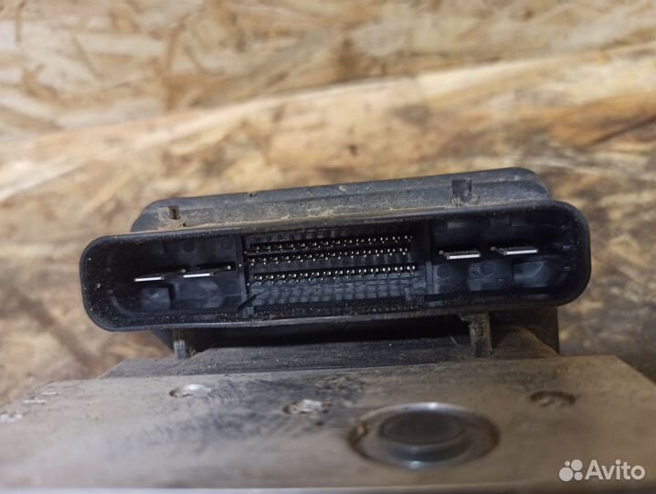 Блок ABS Hyundai Tucson 1