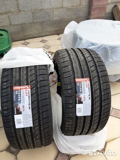 RoadX RXMotion U11 245/40 R20 и 275/35 R20