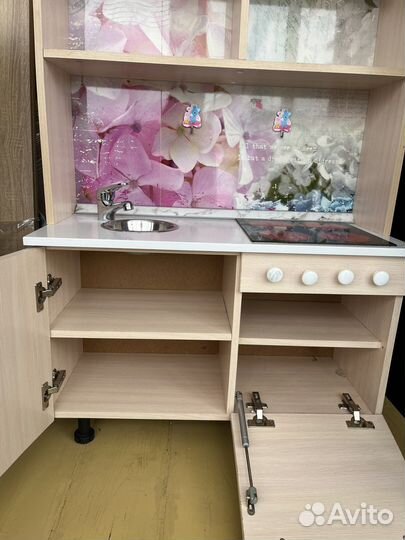 Деткий кухонный гарнитур