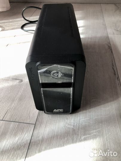 Продам новый APC Easy-UPS BVX700LI-GR, 700вa