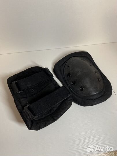 Налокотники и наколенники тактические